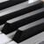 SAINAER中独合資セオヌW 3 A縦型ピアノの白ピアノプロは88キーボードで家庭用ピアノを演奏します。