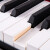 施尔曼gla doピアノの新しぃドイツの入力の配置K 186の白の最配版は琴を家にして全国の共同保证にきます。